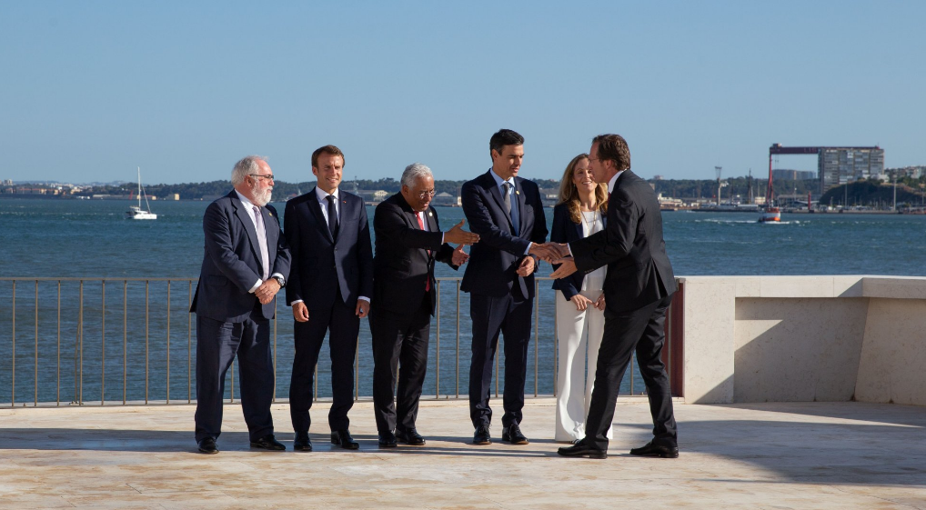 EU leaders sign Lisbon declaration to support energy transition