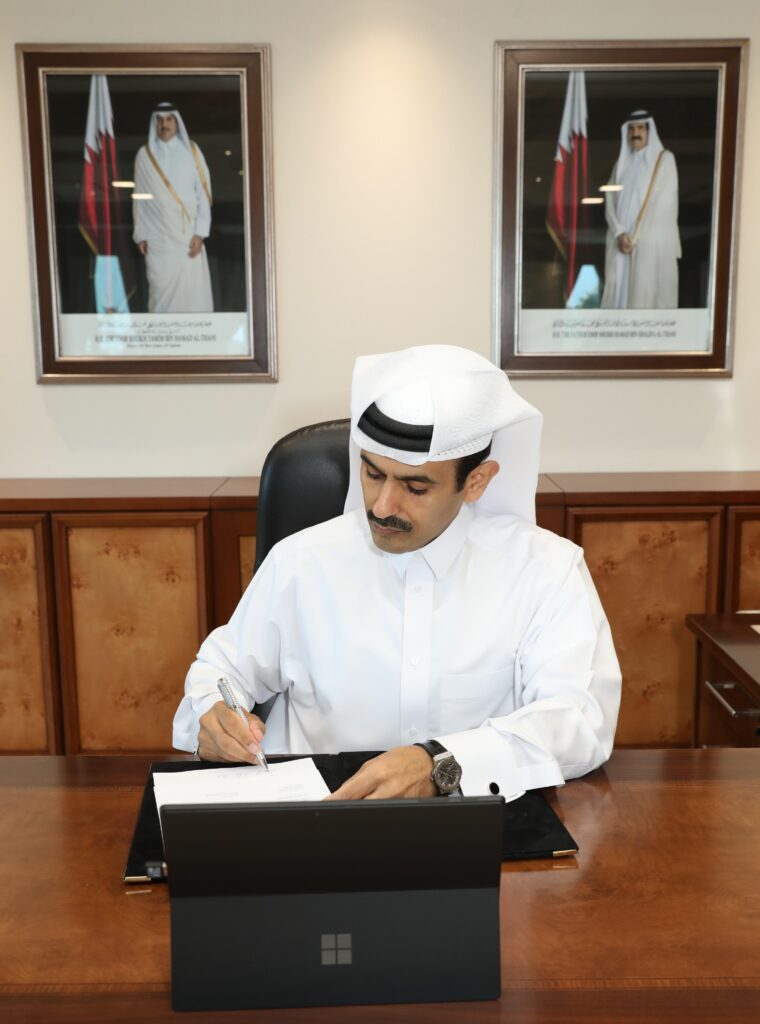 Qatar Petroleum inks $19.2 bln LNG shipbuilding deal