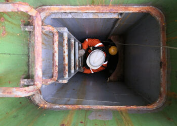 Emergency Procedures: Rescue from Enclosed Space - SAFETY4SEA