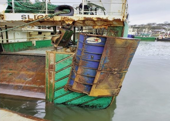 MCIB Investigation: Trawl door in wrong position causes serious injury
