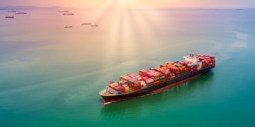 EU agrees to 2% mandate for green shipping fuels by 2025