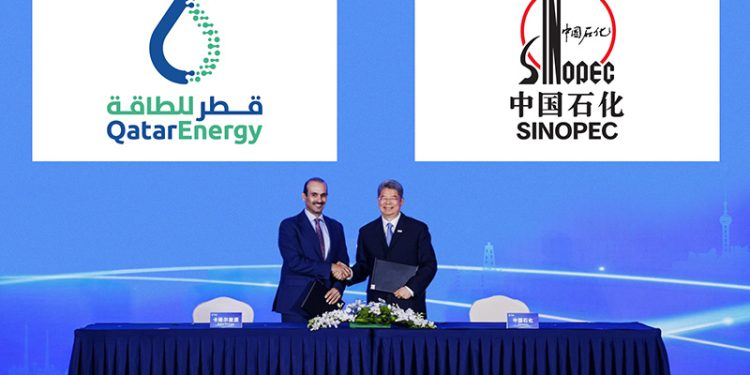 QatarEnergy And Sinopec Sign 27-year LNG Agreement - SAFETY4SEA