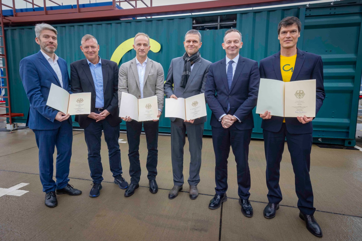 Weltweit erste Pilotanlage zur Herstellung von grünem Methanol wird in Deutschland eröffnet