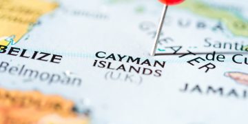 Cayman Islands call for help as disabled cargo ship drifts shoreward