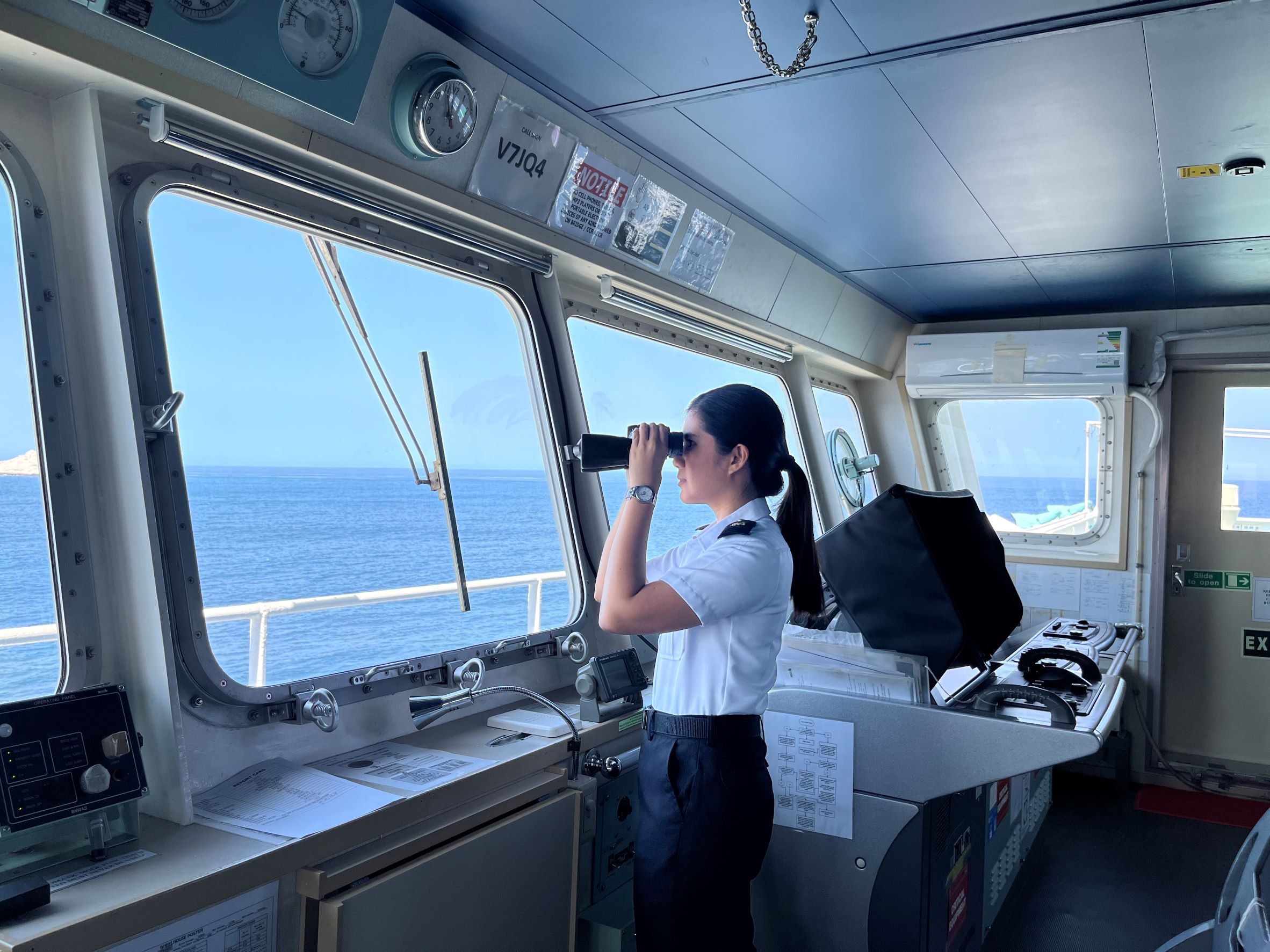 women seafarer